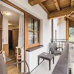 Andre Arnold - Boutique Affittacamere 3*