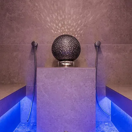 招待所 Andre Arnold - Boutique 索尔登