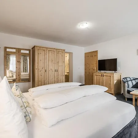 招待所 Andre Arnold - Boutique 索尔登