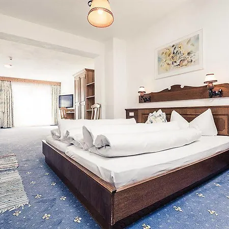 Andre Arnold - Boutique Guest house 3*