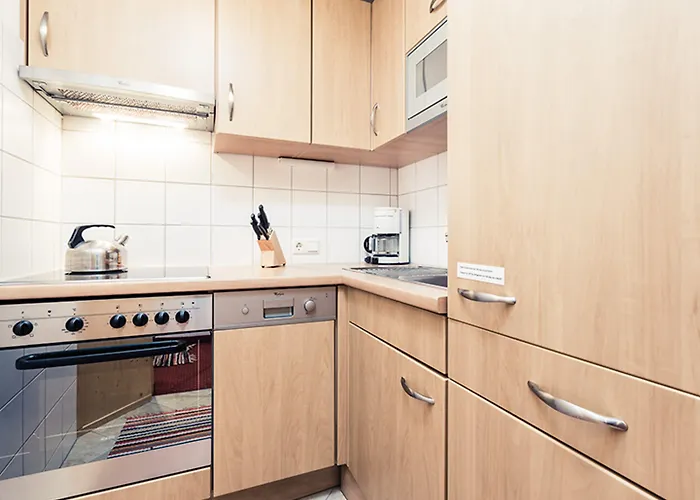 Andre Arnold - Boutique Affittacamere 3*